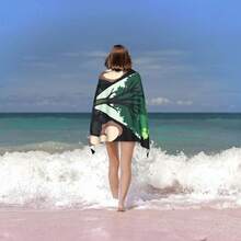 A Ds Holding A All Tree With Green Leaves And A Few Black Truffles Underneath  Big Bath Towel, Soft And Comtable, Oversized Fiber Beach Towel, Oversized, Light, Fashion, Luxury Hotel Bath Towel, Towel, Family Matching, Fashion, Light, Spacious Leisure Travel, Neat, Luxury Resort Towel With Er Absorbent And Fast Drying Permance, Luxury Pool Towel Must Have, Designer, Travel Resort Must Have, Portable Storage, Retro Surf, High-End, Family, Batoom, Bath Towel 75 X 150 Cm Art Towel, Personalized Tow Towels, Cozy Beach Towels, Family Gifts, Wedding Gifts, Birthday Gifts, Friend Gifts, Wable Cozy Gifts, Warm And Cozy Customizations, Unique Personalized I Gifts, Boyfriend Gifts, Dad Gift, Mom Gift, I Friend Gift, Family Gift, Dad, Family, Mom, Friend Annrsary, Vaine's Day, Mother's Day, Birthday, Father's Day, Graduation, Cistmas, Wedding, Bedroom, - Picture Color - View 5