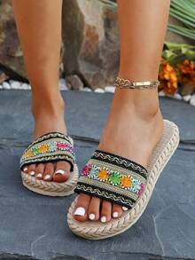 Sandalias planas con estampado retro para mujer, pantuflas de verano ligeras, zapatos de playa antideslizantes para mujer para vacaciones de verano, citas, fiestas - Negro - Ver 4