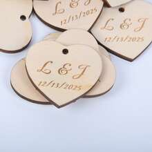 10/20 piezas Etiquetas de madera personalizadas de 4 cm con nombres grabados y fecha de boda, diseño de decoración con forma de corazón, perfectas para recuerdos de boda, decoración de fiestas, aniversarios y ajustes de mesa, verano y vacaciones