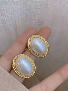 1 对时尚巴洛克珍珠耳环，经典欧式风格，简约韩式设计，百搭耳环 - 金黃色 - 查看 4