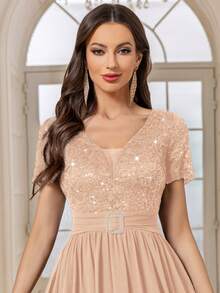 MIUSOL 深 V 领亮片花卉蕾丝撞色雪纺褶皱下摆舞会摇摆连衣裙，适合生日、婚礼嘉宾、毕业返校节 - 香檳色 - 查看 8