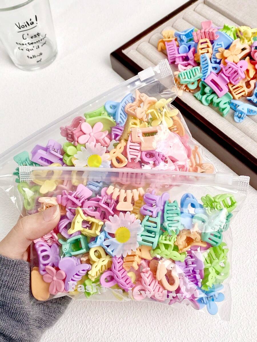 50 piezas/bolsa, diversos estilos de pinzas de pelo pequeñas (2,3-2,7 cm) aleatorias en empaque de margarita - Pinzas de pelo sólido elegantes y lindas de color caramelo para uso diario de las damas, pinzas de pelo pequeñas elegantes de color caramelo para el cabello, clips para el cabello (colores y estilos aleatorios) - Multicolor - Ver 1