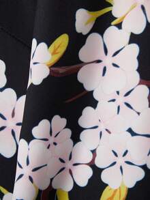 Retro Japan Style Loose 3/4 Sleeve Cat Samurai & Cherry Blossom Print Kimono Cover Up, Summer Beach Vacation Cover Up Robe