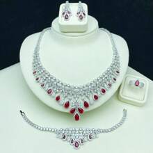 Ensemble de bijoux de mariage de luxe pour femmes - Collier, boucles d'oreilles, bague, bracelet, orné de bijoux colorés (rubis, saphir, émeraude), ensemble de bijoux de mariée, zirconium cubique en cuivre, élégant, romantique, royal, style princesse