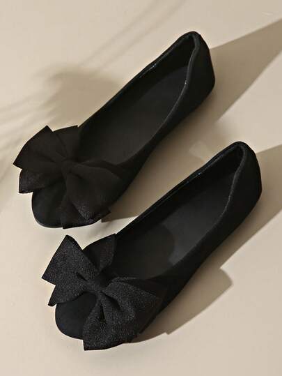 Stylish Bow Decor Women's Classic Round Toe Flat Shoes - Slip-On Soft Bottom Round Toe Women Shoes, Lightweight & Comfortable - Fashionable Bow Design Showcases Elegance - Classic, Fashionable, Elegant, Versatile