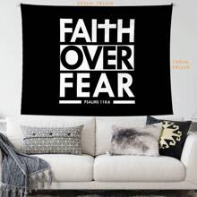 1 pezzo Arazzo in terylene con citazione ispiratrice religiosa "La fede vince la paura", decorazione da parete in bianco e nero con citazione biblica, per la casa, l'appartamento, il soggiorno, dimensioni 230 cm x 180 cm, arazzo con slogan cristiano