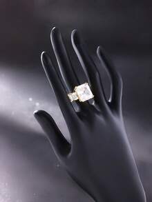 1pc Men's Luxury Rectangular Cubic Zirconia Inlaid Ring, Ceremonial Surprise Gift For Father's Day - Yellow Gold - View 4