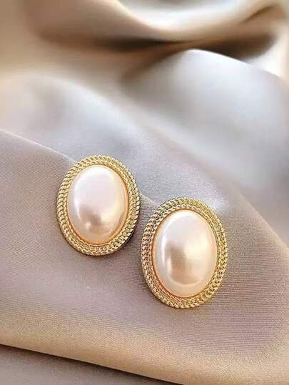 1 对时尚巴洛克珍珠耳环，经典欧式风格，简约韩式设计，百搭耳环