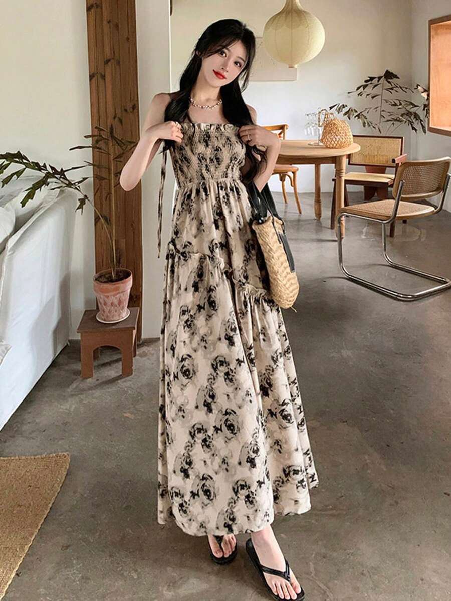 女士玫瑰花卉褶裥中长连衣裙，法式收腰设计，夏季新品系列 - 杏色 - 查看 1