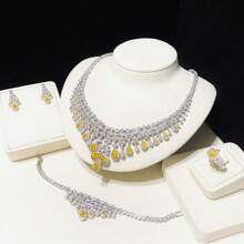 Ensemble de bijoux de mariage de luxe pour femmes - Collier, boucles d'oreilles, bague, bracelet, orné de bijoux colorés (rubis, saphir, émeraude), ensemble de bijoux de mariée, zirconium cubique en cuivre, élégant, romantique, royal, style princesse