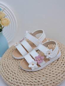 Classic 3-Flower Design Roman Style Summer Kids Breathable Hollow Beach Sandals, Fashionable, Cute, Soft Sole, Ultra-Light, Versatile For Daily Wear
