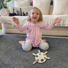 Wooden Clips With Color Dots Matching The Color Palette, Wooden Clips Pairing The Colors Montessori Puzzle Toys