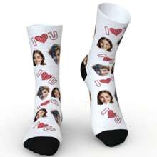 1 paire de nouvelles chaussettes personnalisées 2025, avec motif coeur. Chaussettes équipage personnalisées amusantes, comme cadeau pour dame, chaussettes de sport, cadeau pour hommes, cadeau personnalisé pour la Saint-Valentin, anniversaire, comme cadeau de la Saint-Valentin