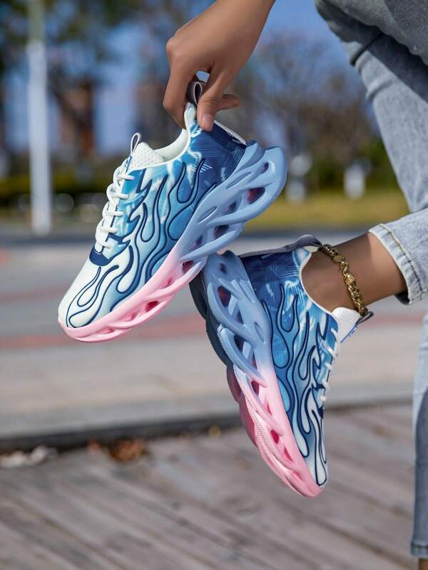 Unisex Flame Pattern Casual Sports Sneakers, Street Style For Young Fashionistas, Perforated Shock Absorption Round Toe Lace-Up Low-Top Running Shoes
