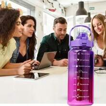 Ensemble de bouteilles d'eau de motivation 3 en 1 - Multi-design, 2 L + 900 ml + 300 ml | Bouteille d'eau Sipper pour adultes | Bouteilles d'hydratation anti-fuites avec marqueur de temps inspirant pour salle de sport, bureau et voyage, BOUTEILLE DE MOTIVATION 3 PIÈCES avec tasse à mesurer Bouteille de motivation pour l'eau.