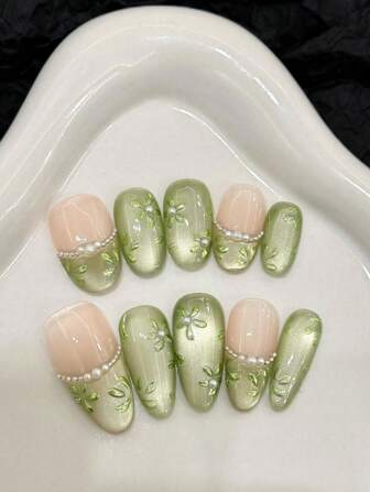 10 Pcs Luxury Handmade Press On Nails Short Oval False Nail Green Hand-Painted Cat's Eye Is Fresh And Advanced. Nails With 3 Pieces Tool Adhesive Nail Glue Tabs DIY Nail Supplies, Reusable,Suitable For Ladies And Girls To Attend Holiday Parties.For Spring And Summer
