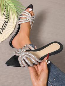 Nuovi sandali infradito a forma di H per primavera/estate, ciabatte casual alla moda da indossare senza allacciare, stile romano, per donna, colori nero, beige, marrone, piatti, goffrati, consigliati da blogger. Sandali con zeppa e strass, stile desert key, eleganti alla francese. Nuovi sandali infradito stile fatato, ciabatte con tacco basso e punta tonda stile francese, semplici ciabatte antiscivolo per interni/esterni, ciabatte con motivo coccodrillo, ciabatte flat versatili con decorazione sandali alla moda per l'estate