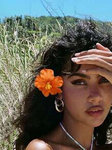 1/4 piezas Pasadores para el cabello con flor hawaiana para mujeres, 4 piezas de pasadores con flores artificiales, pasadores con flores de Plumeria Hibiscus para vacaciones, fiestas en la playa, accesorios para el cabello con flores tropicales para niñas en días festivos, pasadores con forma de oreja de gato