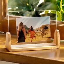 6/7/8英寸U型亚克力与胡桃木榉木组合相框，可横竖摆放，可拆卸木质相框，家居装饰相框，木质相框礼品；适用于办公室桌面、卧室、书房桌面、客厅等场景，房间装饰，家居装饰，婚礼配饰，女士礼物，情人节礼物。