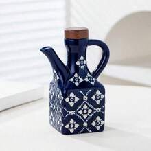250ML Ceramic Oil Pot American Style Household Oil Bottle Blue Printed Oil Bottle Chili Soy Sauce Vinegar Pot Kitchen Seasoning Bottle Living Room Dining Table Teapot Home Decoration