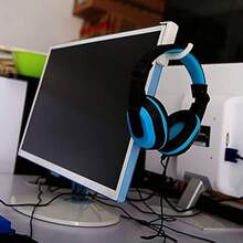 Supporto gancio per cuffie, adatto per cuffie sovraurali per PC, monitor, scrivania, scaffale di stoccaggio per giochi a parete, supporto compatto e robusto per cuffie che non solo offre un supporto stabile ma risparmia anche spazio