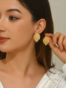 1pair Nature Minimalist Fake Tree Leaf Stud Earrings, Stainless Steel, Suitable For Women Daily Outfit, Party, Festival Gift