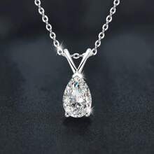 LOVESSOM Collier pendentif en argent sterling S925 avec moissanite, collier en forme de larme, collier en diamant de luxe élégant pour femme, cadeau de bijoux, convient pour les mariages, les banquets, Noël, Halloween, les anniversaires, cadeaux d'anniversaire