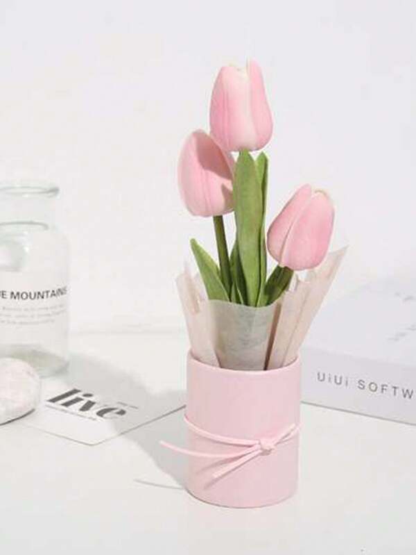 1 Set Artificial Tulip Flower Bouquet Home Decoration Stuff,Paper Bucket And Wrapping Paper And 3 Tulips Flowers,Mini Tulip Hug Bucket, Small Floral Box For House Bedroom Home Living Room Wedding Items Graduation Mother's Day,Valentine's Day,Birthday,Birthday,Handheld Bouquet,Tabletop Decoration Gift