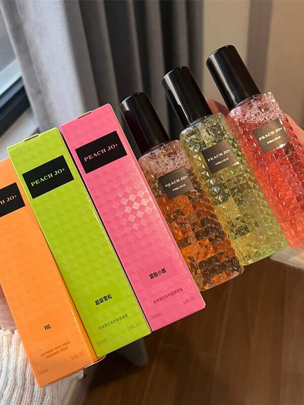 PEACH JO+ 1 pièce de 100 ml Brume de parfum légendaire à rivets, jusqu'à 3 choix de collection pour assainisseur d'air d'intérieur et d'extérieur, état de pulvérisation multi-couche et rehaussé, parfum naturel de longue durée avec des essentiels charmants, parfum pour les rendez-vous, les fêtes, les rassemblements, les vacances, la maison, l'hôtel, le bureau, cadeau idéal pour la famille, les proches et les amis, portable