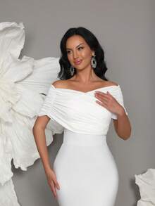 Off-Shoulder Knitted Bandage Dress, Elegant Luxury European Style, Sexy Bodycon Slit Hem Evening Gown - White - View 2