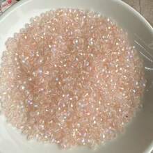 500 pièces de perles de verre facetées colorées de 4 mm, perles de cristal brillantes avec éclat de gemmes, convient pour les cadeaux, la création de bijoux, l'artisanat fait main et les projets DIY, idéal pour les créations DIY pendant les festivals et plus encore