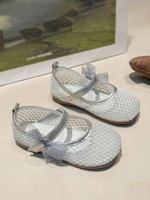 1 Pair Girls Stylish Bowknot Decor Soft Bottom Breathable Mesh Flat Shoes, Suitable For Outdoor Wear, Summer