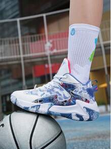 Zapatillas de baloncesto versátiles 2025 nuevas, zapatos deportivos cómodos y antideslizantes para hombres, con suela exterior con sonido de fricción, zapatos casuales para hombres con suela gruesa, zapatos elevadores para exteriores, domina la cancha de baloncesto, el patio de recreo, zapatos para correr (Patrón asimétrico)