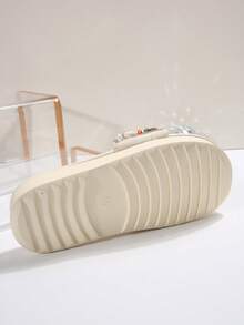 Fashionable Bohemian Rhinestone Thick-Soled Comfortable Single Rhinestone Sandals, Slip-Resistant Outdoor New Princess Shoes, Versatile Ladies Slippers - White - View 8