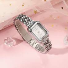 Reloj de cuarzo de banda de acero ligero de lujo para mujer 2025, reloj de pulsera de cuarzo cuadrado sencillo de moda, adecuado para regalos, uso casual y fiestas