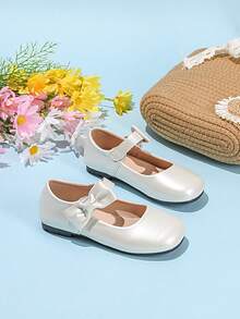 1 Pair Girl's Fashion Versatile Mary Jane Square Toe Flat Shoes, Suitable For All Seasons - Apricot - View 2