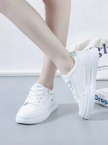 2025 New Fashion White Sneakers With Thick Soles, College Style, Versatile Casual Sports Shoes For Women