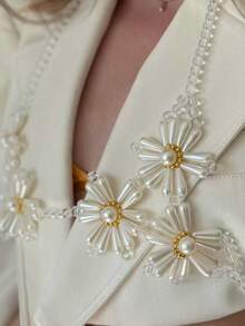 1Pc Hot Character Girl Bra Chain Beach Holiday Party Music Festival Ladies Bra Jewellery Sunflower Pearl Body Chain Bra Bar Party Music Festival Performance Pearl Body Chain - White - View 4