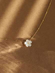 1 件时尚简约迷人桃花项链，优雅花朵吊坠锁骨链，适合女性日常佩戴