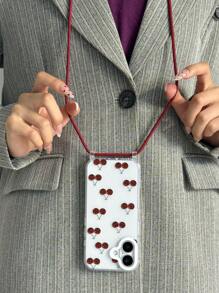 1 pieza Funda de teléfono con cordón con expresión de cereza, 1 pieza Correa desmontable de 4 mm de grosor, Correa para el hombro/Bandolera, Anillo protector del objetivo de la cámara de alta protección, Funda suave de TPU transparente para 15 Pro Max / 15 Pro / 15 Plus / 11 / 12 / 12 Pro Max / 13 / 13 Pro Max / 14 / 14 Pro Max / 14 Plus / 16 / 16 Pro / 16 Plus / 16 Pro Max