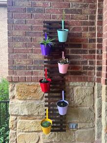 1 pieza Maceta colgante de metal y hierro para valla, balcón, jardín, decoración del hogar con ganchos desmontables, color negro y multicolor