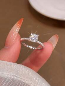 1 pieza Anillo de compromiso y boda elegante y brillante de diamante Moissanite de 1 quilate en plata de ley 925 para mujeres y niñas, joyería fina de regalo