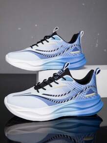 Nuove sneaker sportive leggere da uomo con tomaia in rete traspirante, suola ammortizzante e antiscivolo, adatte per la corsa estiva e l'uso in palestra, taglia leggermente piccola