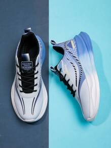 Nuove sneaker sportive leggere da uomo con tomaia in rete traspirante, suola ammortizzante e antiscivolo, adatte per la corsa estiva e l'uso in palestra, taglia leggermente piccola