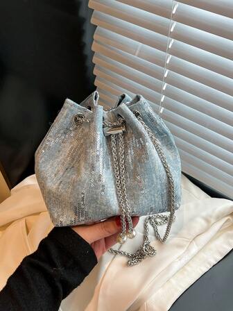 1 件链条抽绳闭合 PVC 闪亮亮片装饰金属珍珠点缀色块女士水桶包、牛仔单肩斜挎口红包、时尚派对晚间手拿包