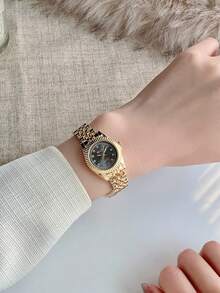 1pc Women Golden Round Dial With Alloy Strap Casual Luxury Quartz Wristwatch Watch Suitable For Women Party,Holiday,Birthday Wear Or As Sisters,The Best Gift For A Lady - one-size - View 8