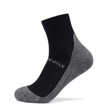 XTEP جوارب الجري الاحترافية للرجال والنساء، جوارب أنبوبية طويلة رياضية لياقة بدنية مضادة للبكتيريا وقابلة للتنفس لفصل الخريف الجديد 876439560048