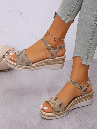 女士夏季新款舒适坡跟厚底凉鞋，户外休闲度假风格，蓝色圆头，后绑带