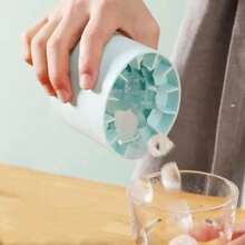 1pc Silicone Portable Ice Mold For Ice Cube Making, Easy Release Silicone Ice Cube Mold, Holds Up To 60 Ice Cubes