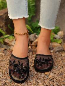 2025 Model Women's Handwoven Bead & 3 Flower Embroidered Mesh Slip-On Slipper - Black - View 4